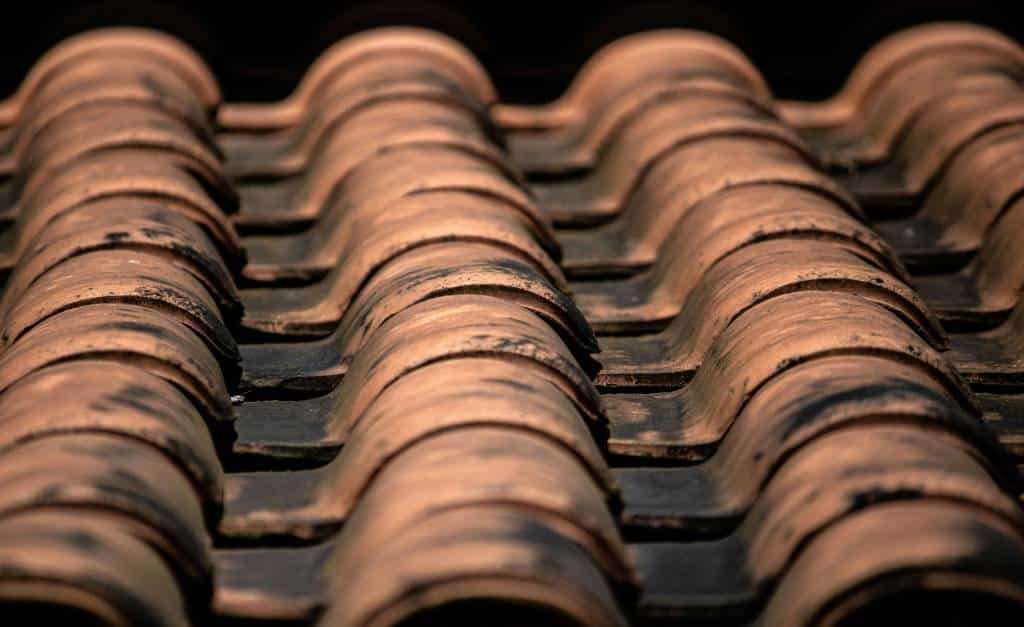 nettoyage toiture à Bordeaux par couvreur professionnel